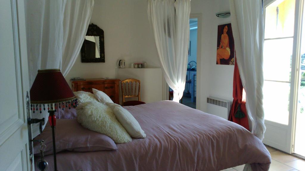 Mavilla Akwaba Sainte-Maxime Rum bild